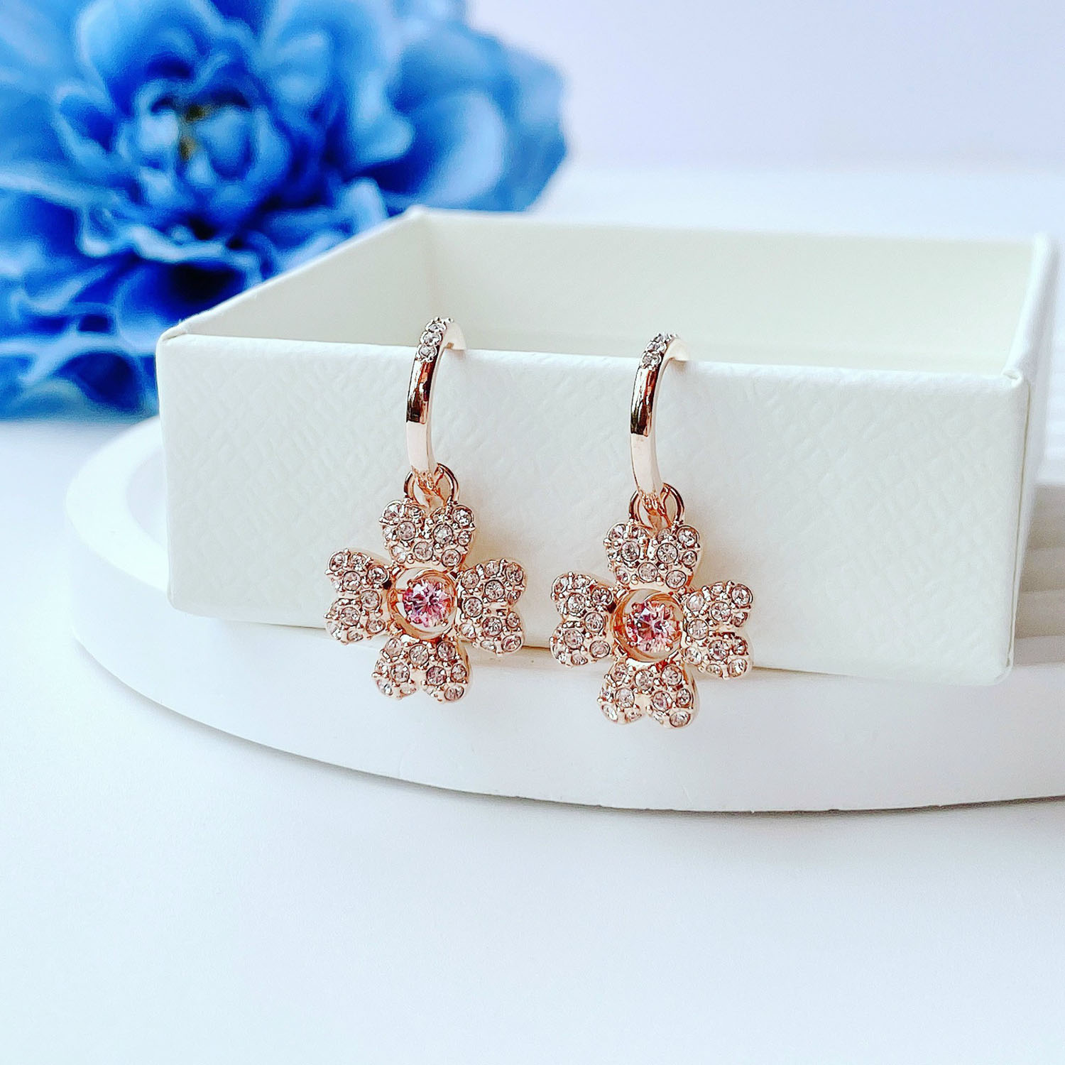 Swarovski Bông Tai Cỏ Bốn Lá Swarovski Idyllia Màu Vàng Hồng 5674212